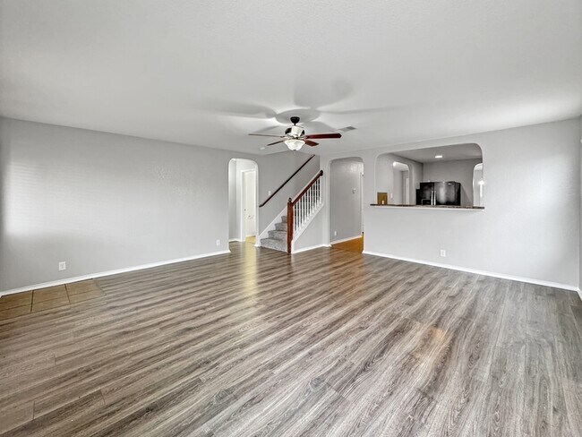 Building Photo - 1826 Strawhouse Way