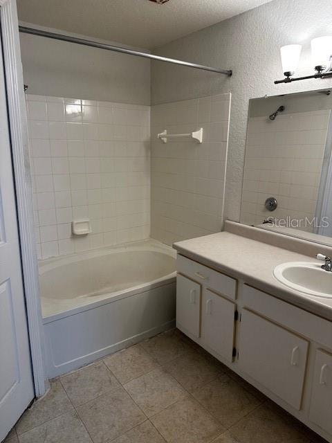 Building Photo - 13016 Mulberry Park Dr