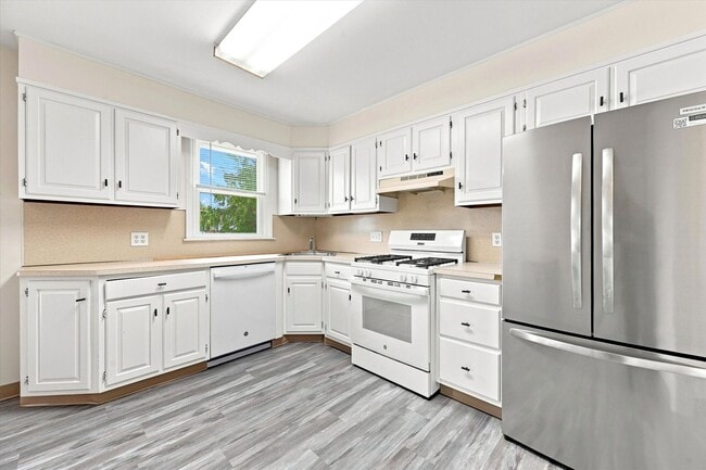 Building Photo - 2314 Frann Dr