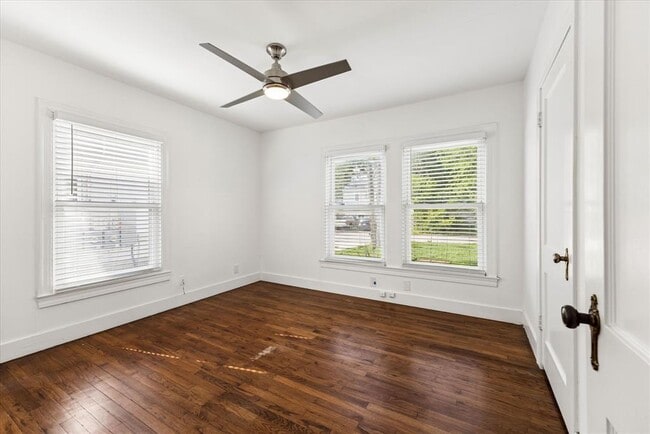 Building Photo - 1002 Ellingson Ln