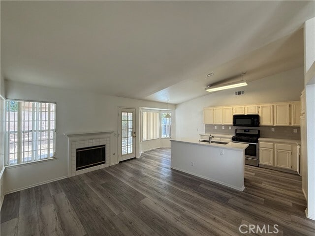 Building Photo - 794 Lexington St