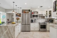 Building Photo - 7830 SW 53rd Pl