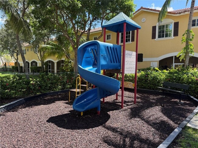 Building Photo - 8132 SW 17th Ct