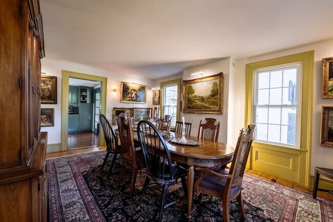 Building Photo - 1357 Canal Rd