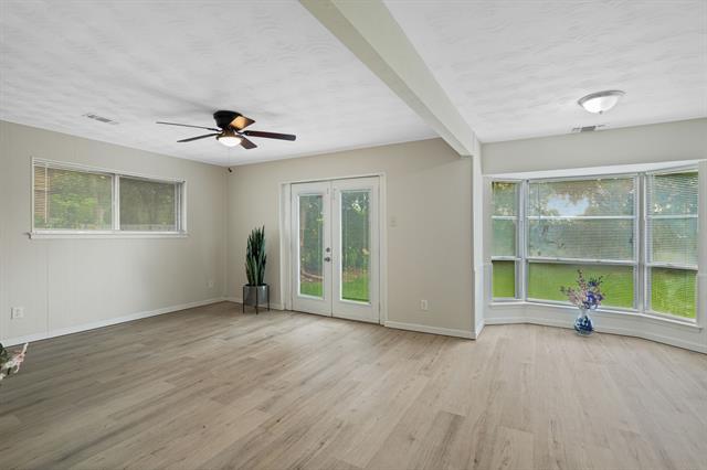 Building Photo - 514 Hughes Dr