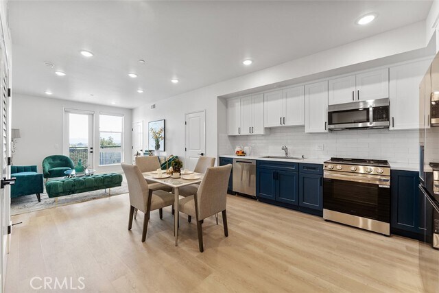 Building Photo - 4064 Live Oak Ave
