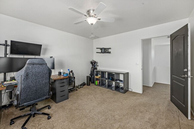 Building Photo - San Marcos