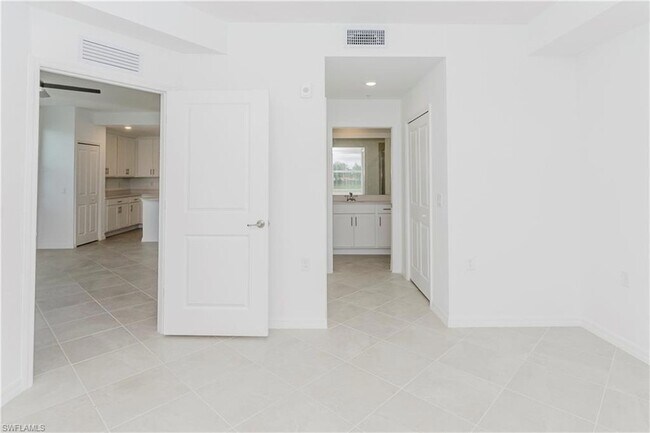 Building Photo - 20910 Copperhead Dr