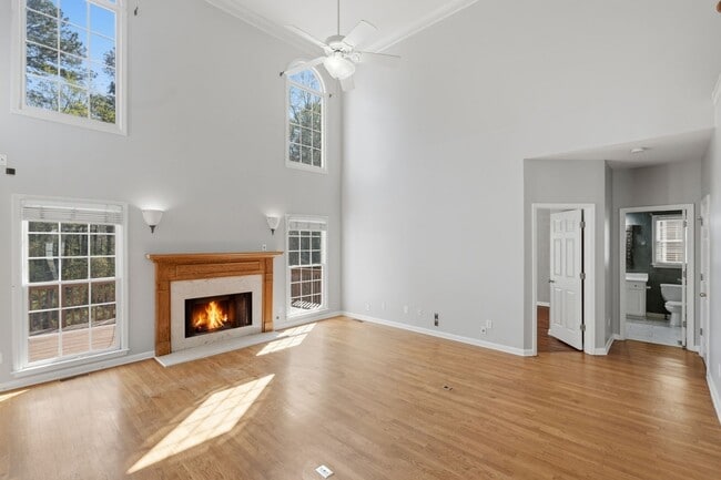 Building Photo - 2927 Arbor Creek Ln