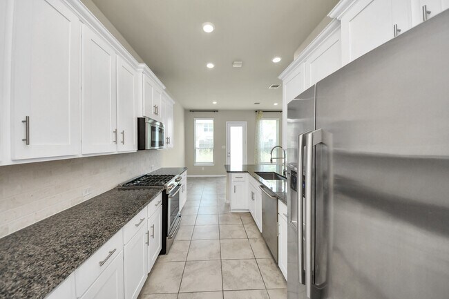 Building Photo - 1715 Ryon Falls Dr