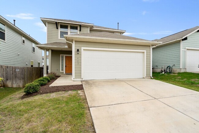 Building Photo - 467 Twisted Oaks Ln