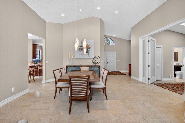 Building Photo - 5850 NW 21st Ave