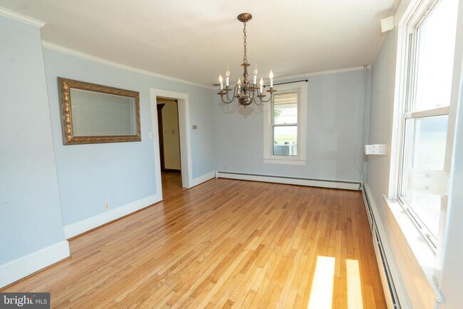 Building Photo - 4635-4637 Norrisville Rd