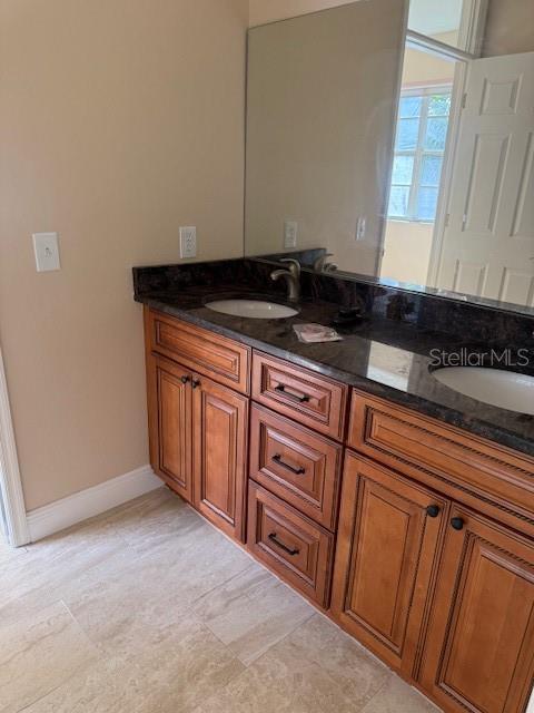 Building Photo - 1500 Lago Vista Blvd