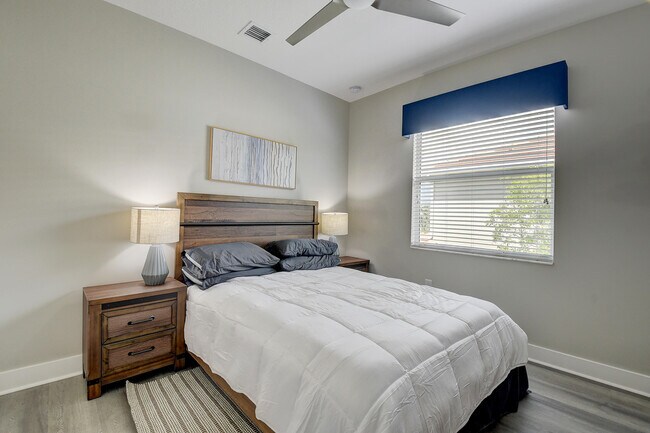 Building Photo - 9748 Celtic Sea Ln