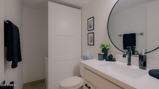 Building Photo - 7940 E Camelback Rd