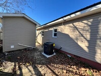 Building Photo - 4 Bobby Donaldson Ave