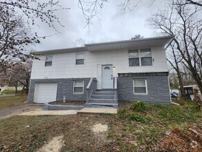 Building Photo - A Spacious 4 bedroom house for Rent !!!
