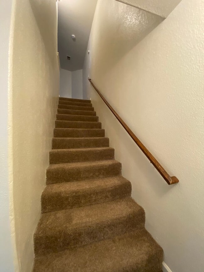 Building Photo - Spacious two-story home Available Now!
