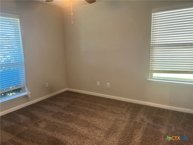 Building Photo - 1127 Kiskadee Branch Dr