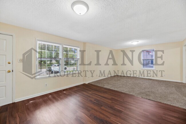 Building Photo - 5714 E Harry St