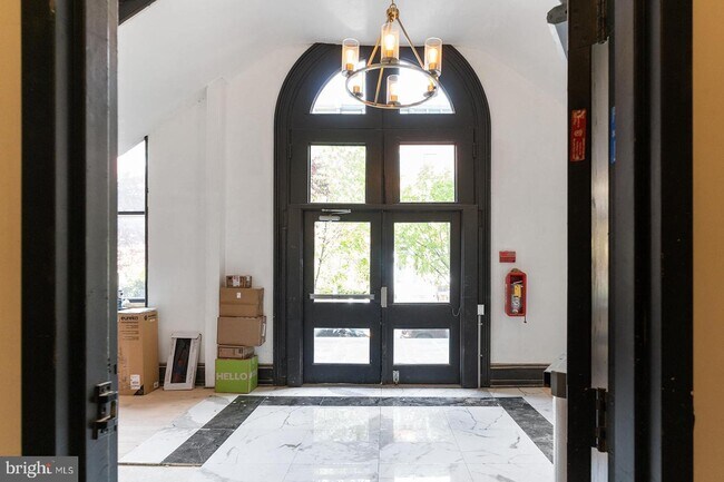 Building Photo - 1520 Green St