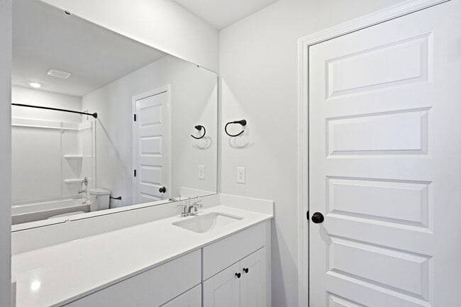 Building Photo - 2132 Osprey Isle Ln SW