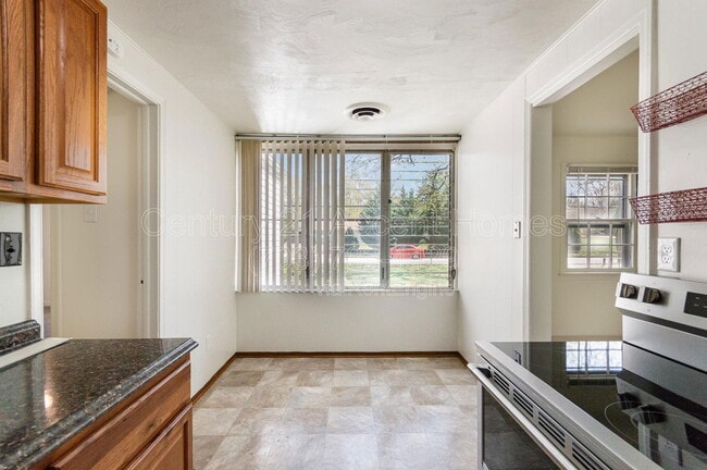 Building Photo - 7800 Schelhorn Rd