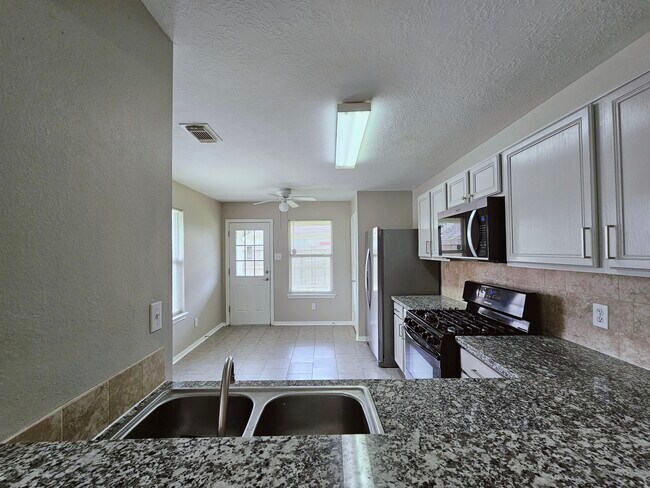 Building Photo - 2506 Teal Run Pl Dr
