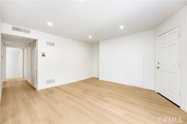 Building Photo - 7750 Laurel Canyon Blvd