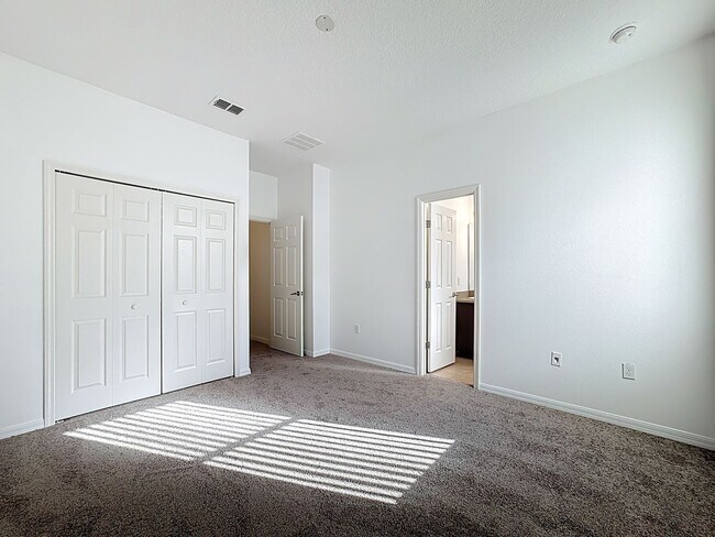 Building Photo - Pool Home-Bella Lago-3786 Eagle Isle Kissimmee FL 34746