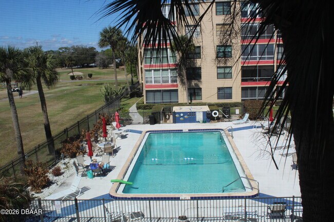 Building Photo - 329 Wilder Blvd