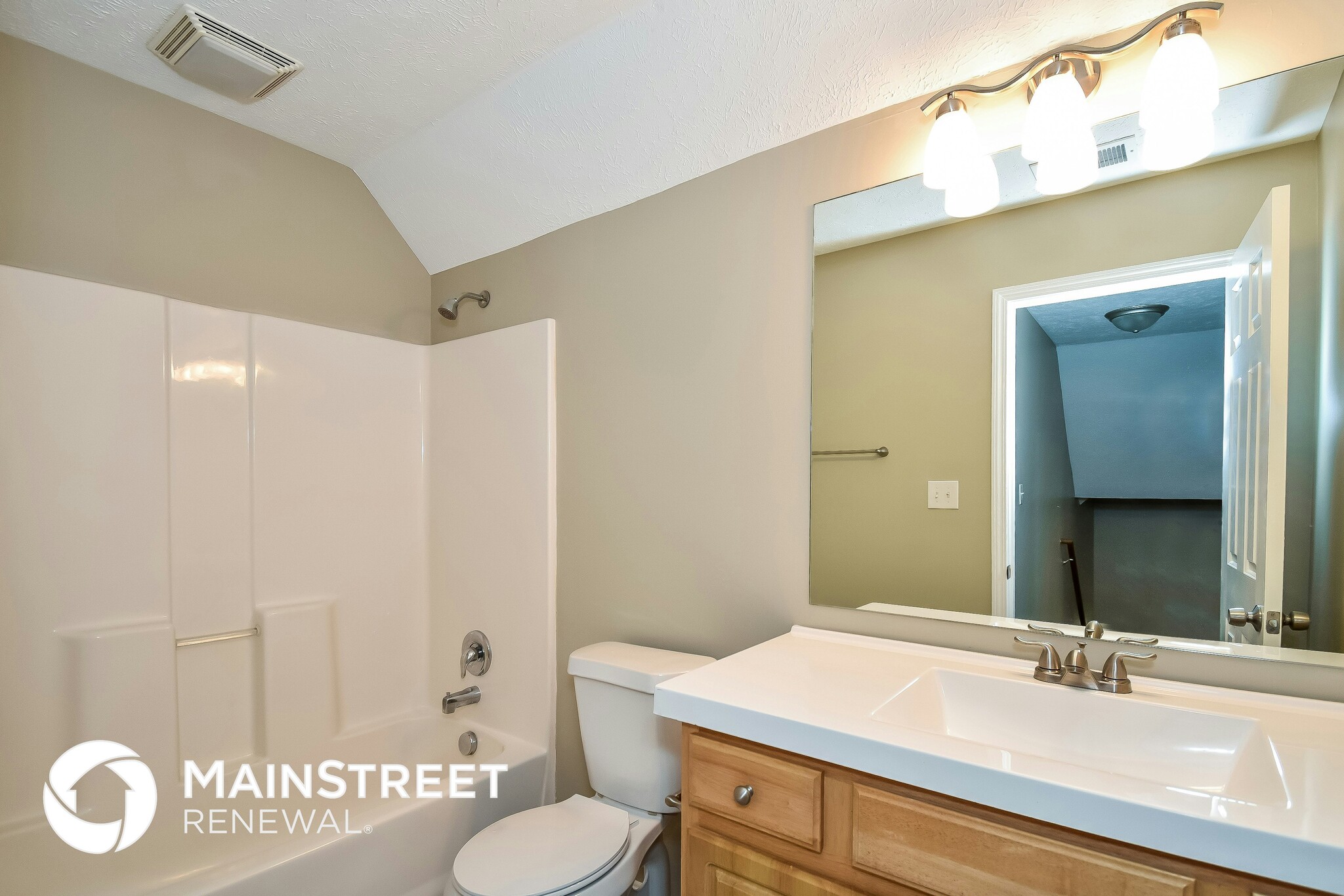 Building Photo - 213 Tex Ave