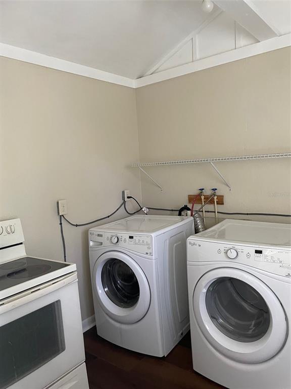 Building Photo - 135 E Orange St