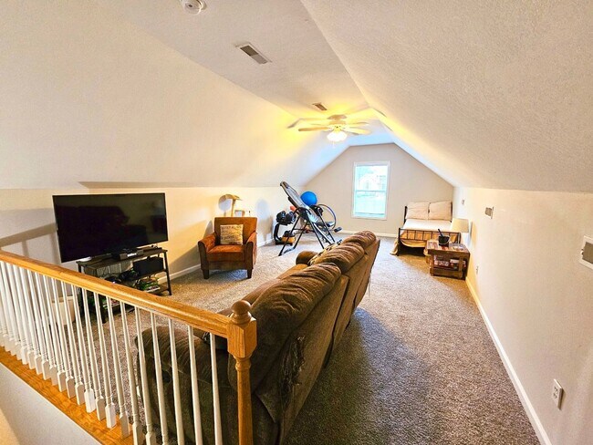 Building Photo - 2871 Prince Dr