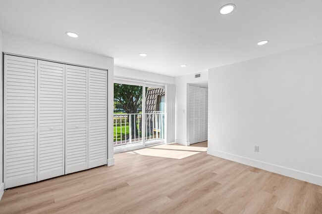 Building Photo - 22188 Boca Rancho Dr