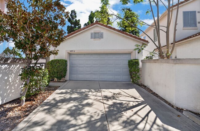 Building Photo - 8291 Gold Coast Dr