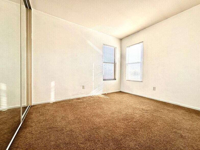 Building Photo - 17003 Abell Ct