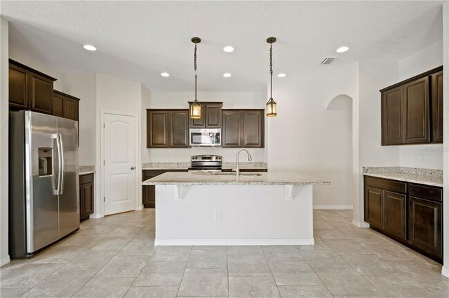 Building Photo - 1900 Wind Meadows Dr
