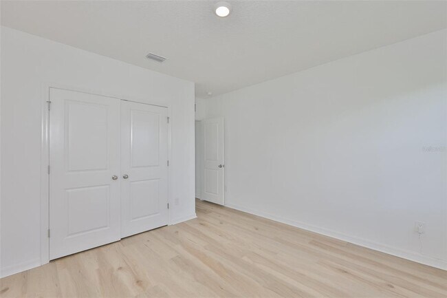 Building Photo - 10819 Charlotte Dr.