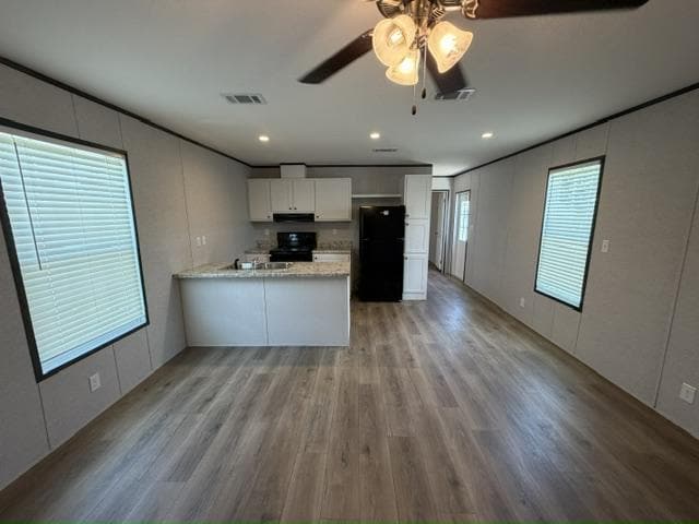Building Photo - 149 Lakeside Garden Cir