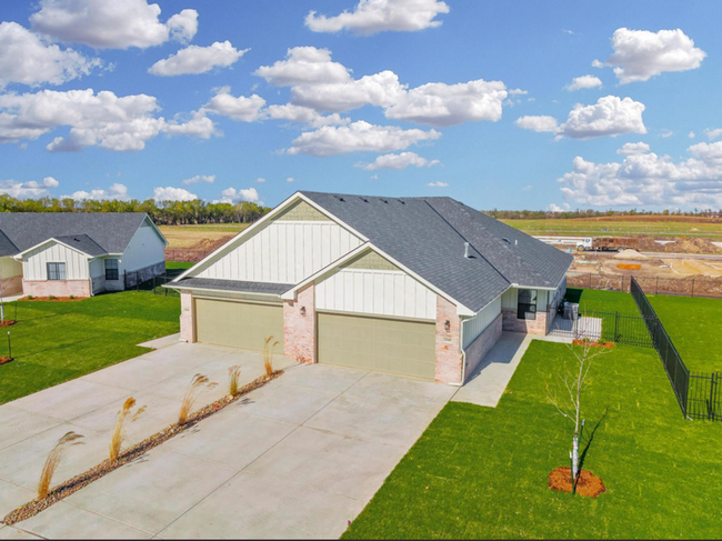 Building Photo - *Beautiful New Duplexes in Goddard School ...