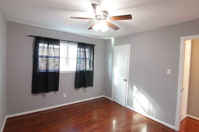 Building Photo - 11722 Sandstone St