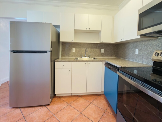 Building Photo - 3172 McDonald St