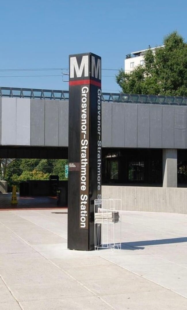 Building Photo - Fabulous in 4 + 2.5 in OLD FARM - Gorgeous Updates