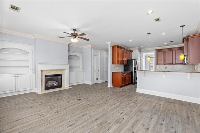 Building Photo - 10686 Austen Bend