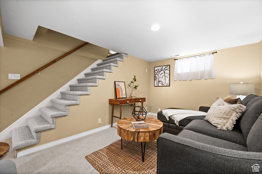 Downstairs family room - 2792 S Imperial St