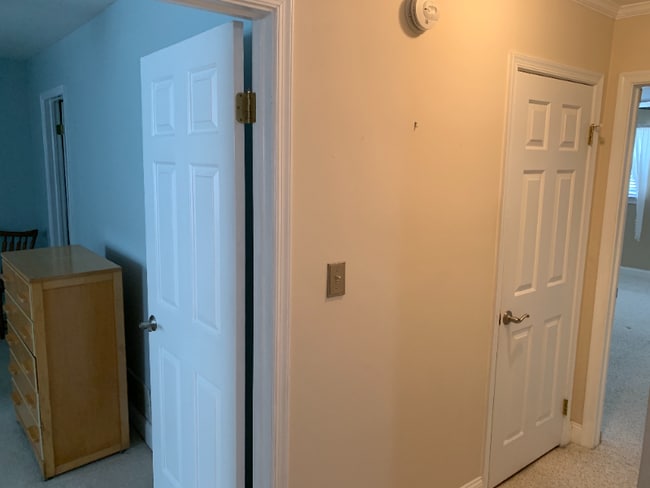 Building Photo - 147 E 3rd St