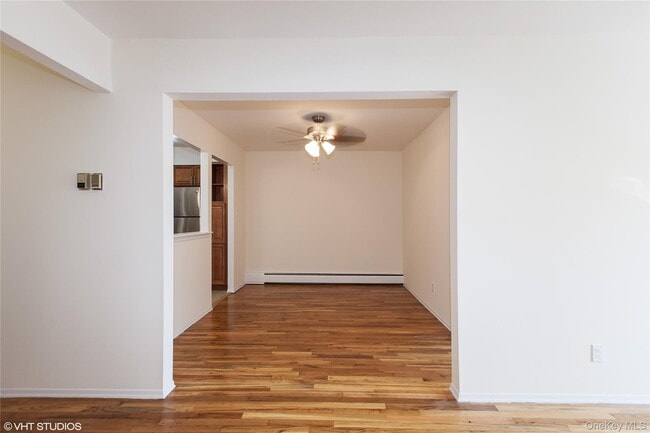 Building Photo - 28-12 37th St