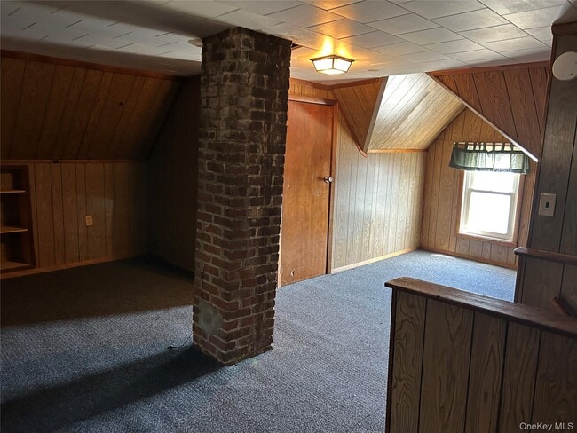 Building Photo - 84 Orange Ave